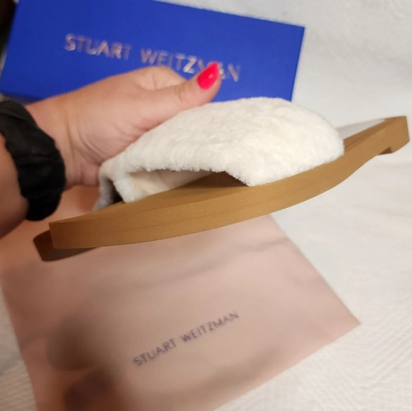 NWT Stuart Weizmann Cammy Shearling White Slides Sandals Size EU 38.5 - Picture 8 of 14